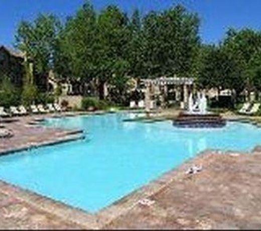 Oakwood Montevista
