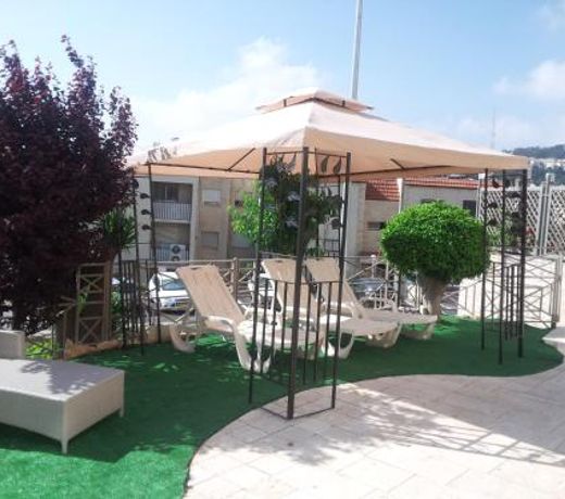 Marom Residence Romema