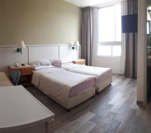 Marom Residence Romema