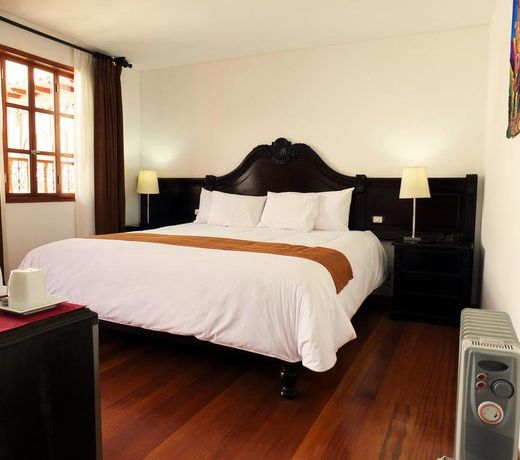 Illa Hotel