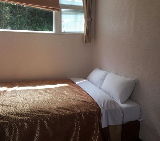 Dingdai Cherry Blossoms Resort