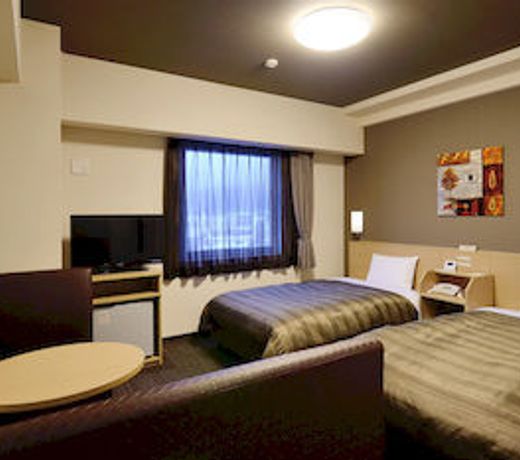 Hotel Route-Inn Saiki Ekimae