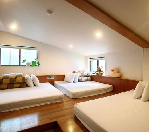 Fenchihu Street Hotel