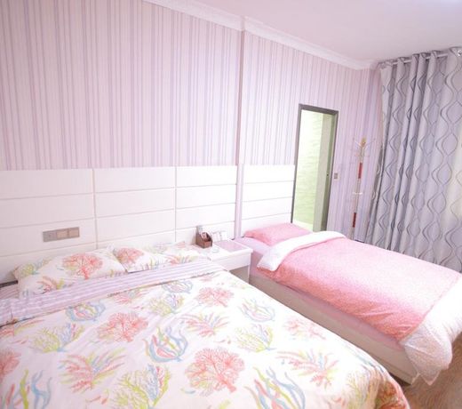 ZHANGJIAJIE QINGYUAN HOMESTAY