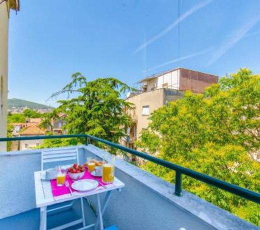 Guest house Levanda