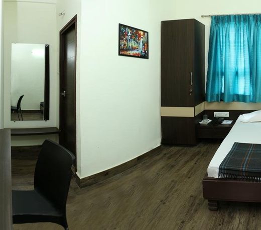 Hotel Chanakya