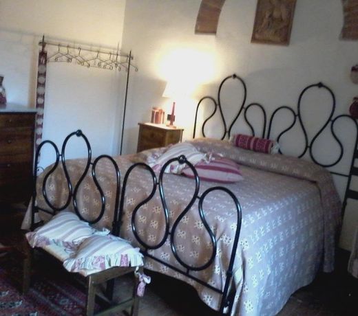 Cisterna Nel Borgo