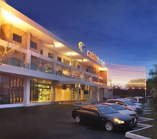 Cabin Hotel