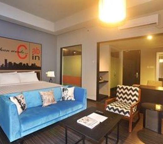 Cabin Hotel