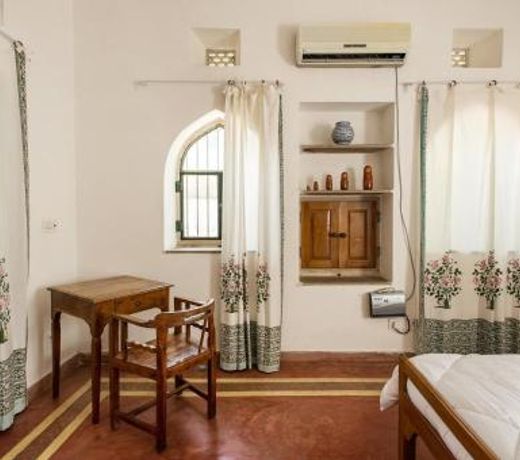 Kawa Guest House