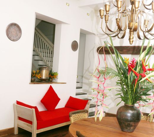 Small House Boutique Guest House