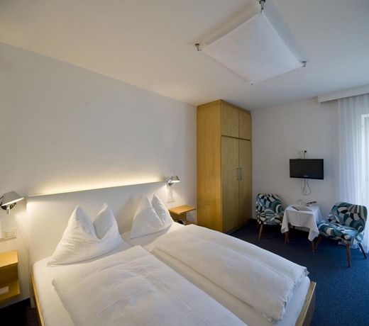Hotel Garni Ogris Am See