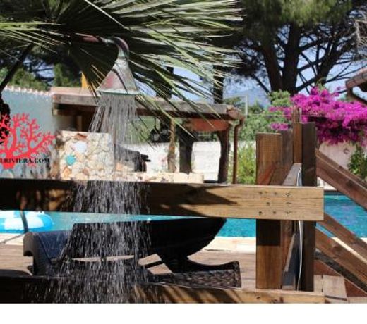 Coral Riviera Sardinia villa & cottage