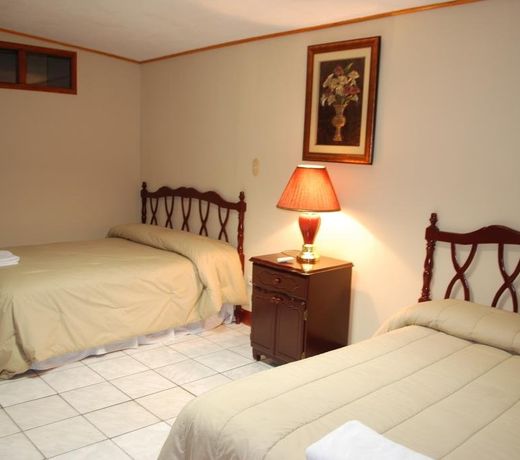 Hotel Montserrat