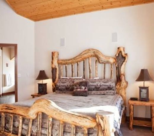 Solamere Drive Private Home by Alpine Ski Properties