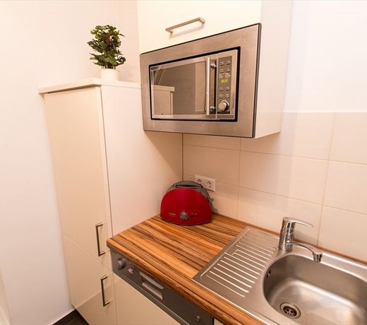 CheckVienna - Apartment Josef Kutscha
