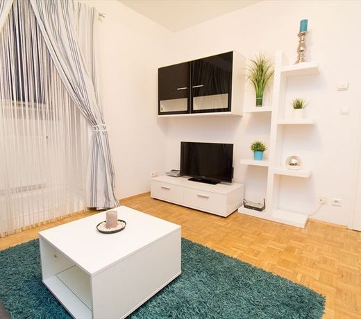 CheckVienna - Apartment Josef Kutscha