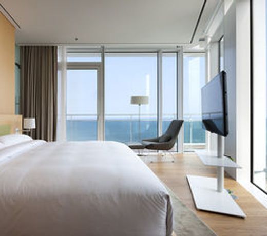 Seamarq Hotel