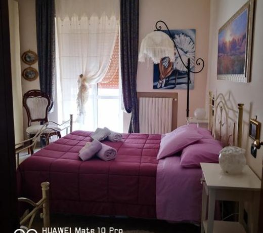 Casa Maddalena family
