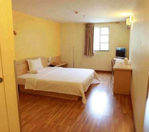 7 Days Inn Kunming Renmin East Road Jiaosanqiao Subway Station Branch