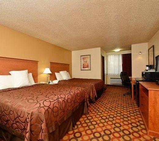 Clarion Inn