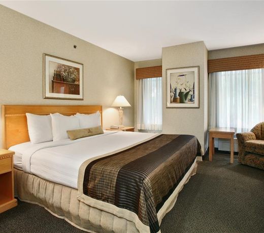 Quality Inn Medicine Hat