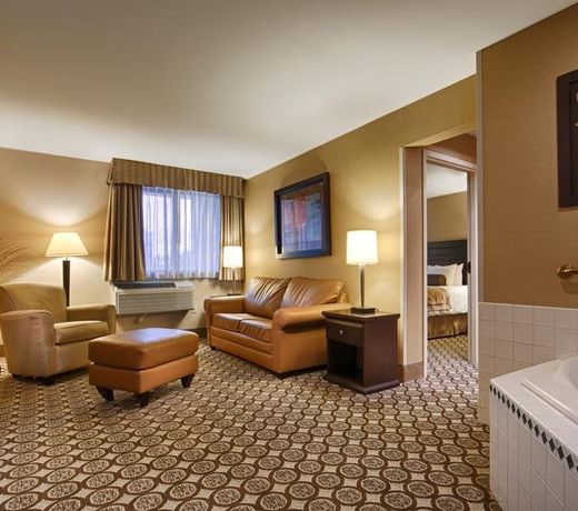Best Western Plus InnTowner Madison