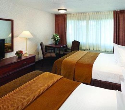 Ramkota Hotel Watertown