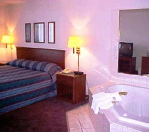 SARATOGA INN AND SUITES