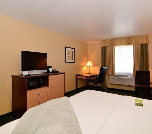 Best Western Sawtooth Inn and Suites