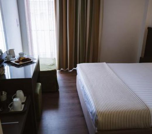 Piraeus Port Hotel