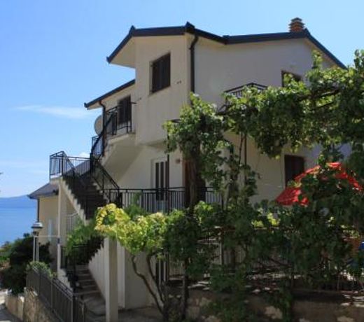 Apartments by the sea Podaca, Makarska - 6902