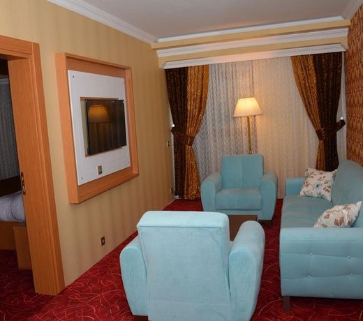 Haldi Hotel