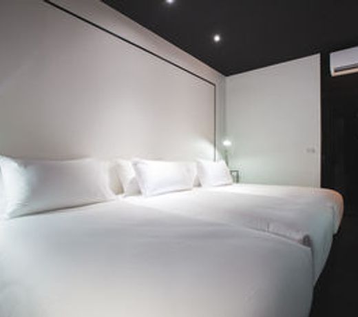Blu Monkey Hub and Hotel Phuket - SHA Extra Plus