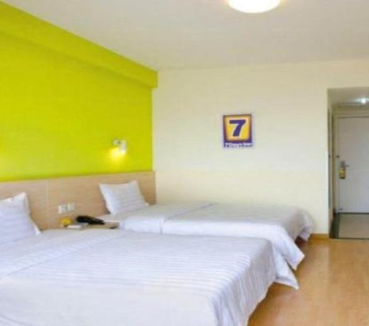 7 Days Inn Weifang Heping Road Guangfeng Teyi City