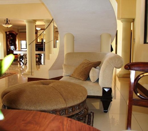 The Blue Crane Villa