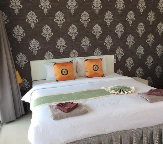 Surin Sunset Hotel - SHA