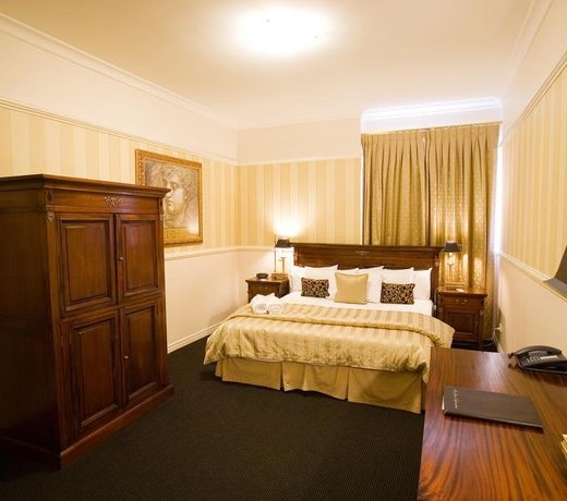 Redearth Boutique Hotel