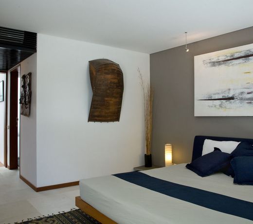 Villa Rio - Contemporary 2BR Villa in Downtown Seminyak
