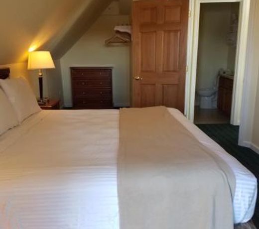 Sea Cliff House Motel