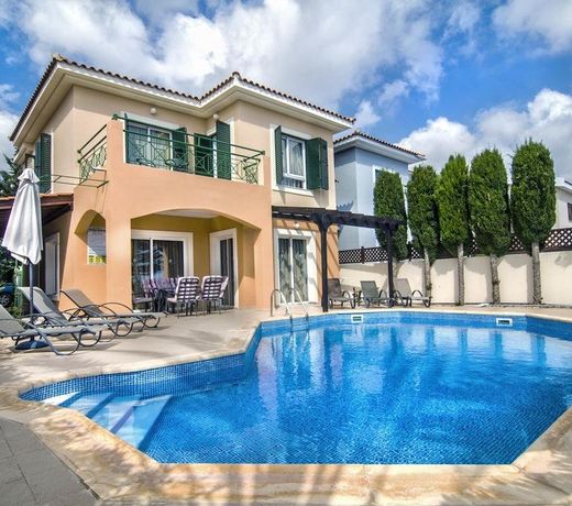 Villa Thea