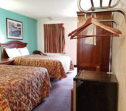 Indy Southwestern Inn-South