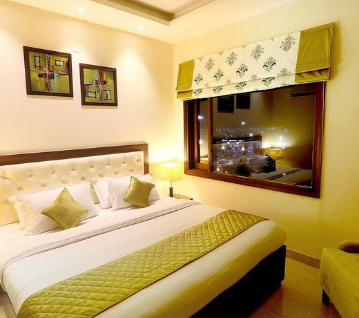 OYO 1896 Hotel RK Grande
