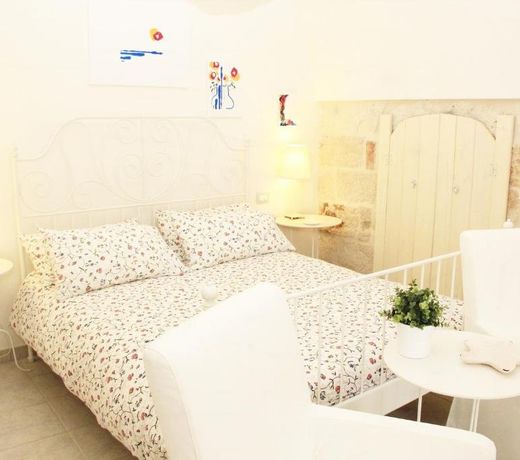 Karen House B&B