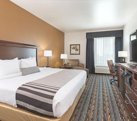 Best Western Plus Lincoln Inn & Suites