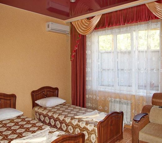 Tikhaya Gavan Guest House