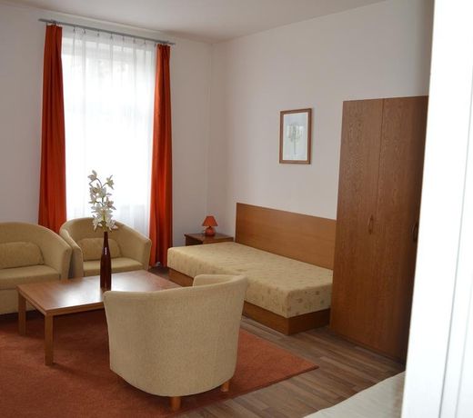 Garni Hotel SD Akademik