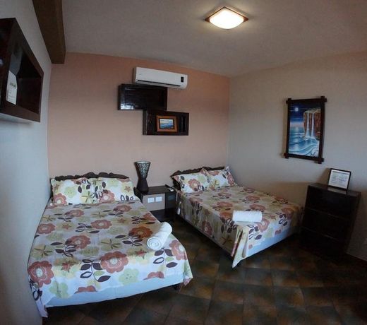 Ast Surf Hotel