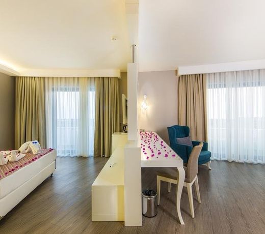 Diamond Premium Hotel & Spa