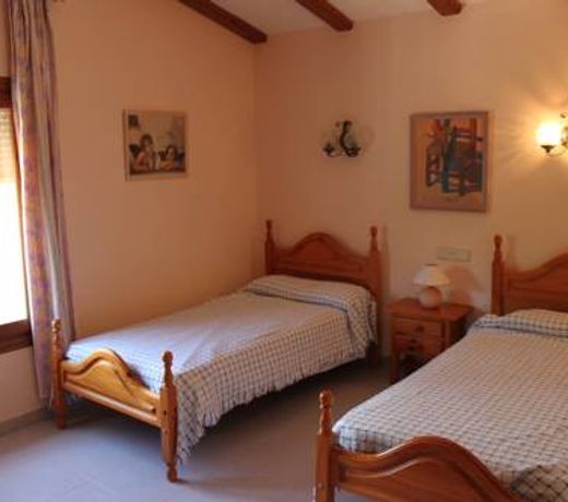 Finca Palacios - comfortable holiday accommodation in Benissa